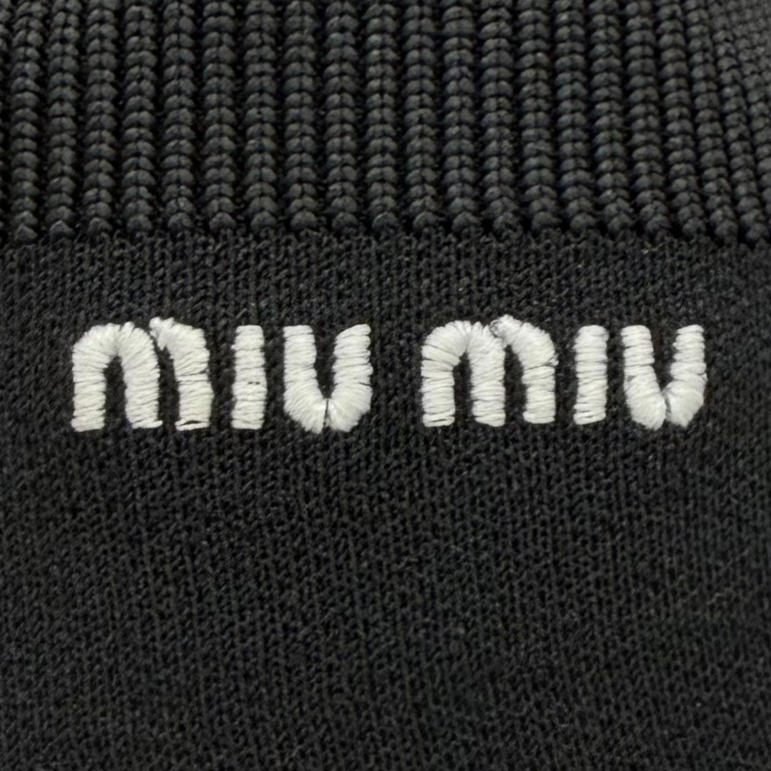 Great MIUMIU sneakers Logo embroidered knit socks, high-top style. 37 5T664C