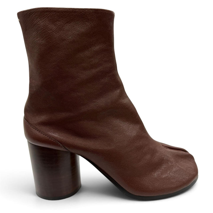 Great Maison Margiela 22 short boots TABI Brown leather Women 36 S58WU0260