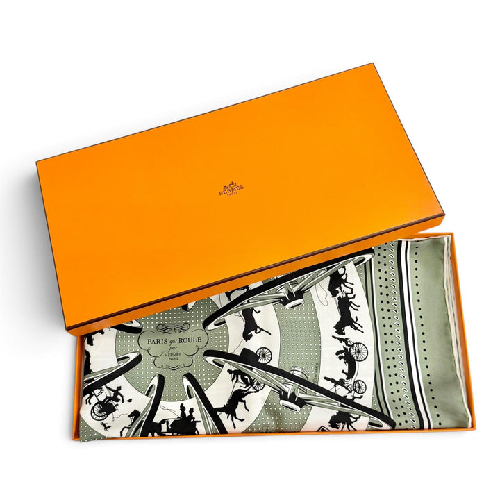 Pristine HERMES scarf Paris Qui Roule (Paris on a Wheel) Bandana Carre 55 silk