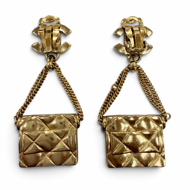 Great CHANEL Earring COCO Mark Matelassé Bag Accessories gold metal Women 02P