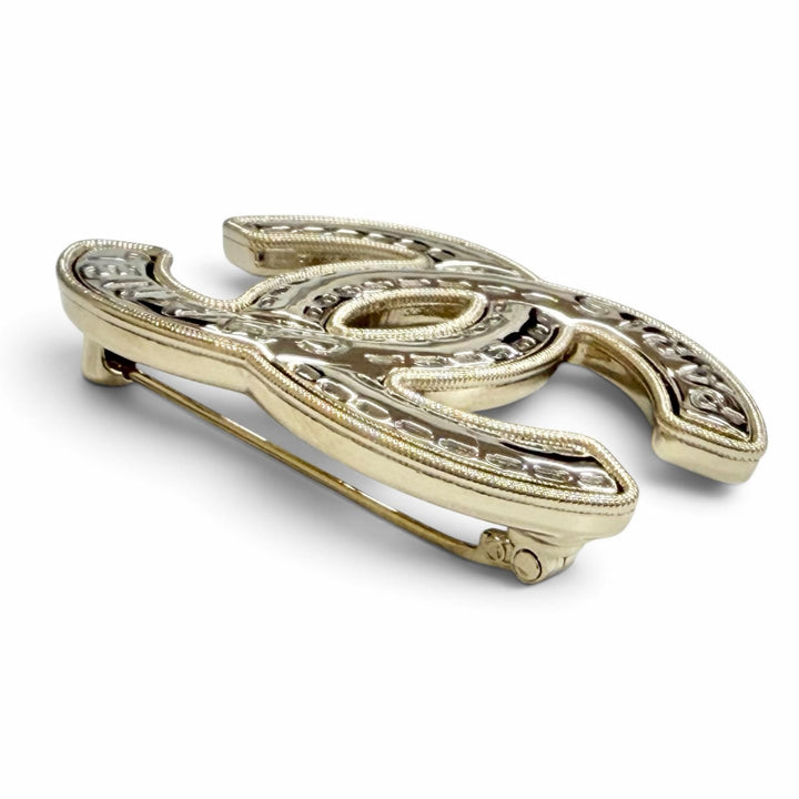 Excellent CHANEL Brooch COCO Mark logo stitching Silver Women B25K ABG445