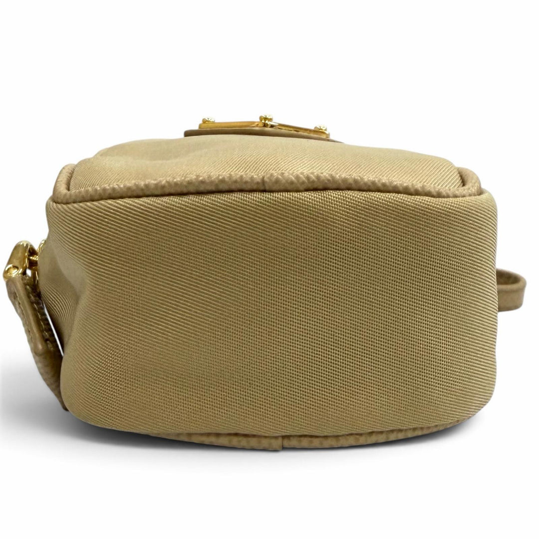 Great PRADA Pouch Mini pouch with wristlet and triangle logo beige Women 1TT200