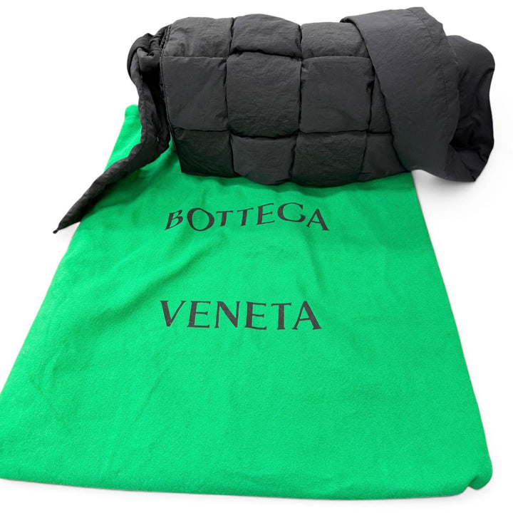Great BOTTEGAVENETA Sling bag Padded Tech Cassette Shoulder Bag