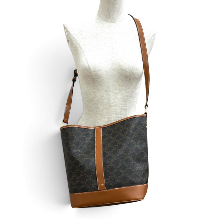 Great CELINE Shoulder Bag Triomphe Medium Bucket Leather leather Women 19113