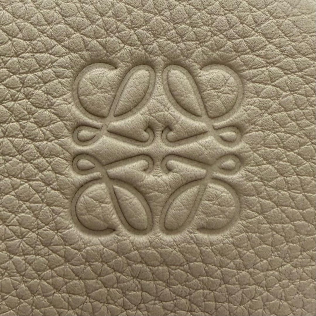 Great LOEWE Handbag Americana 28 Anagram-engraved grain calf 2-way shoulder bag