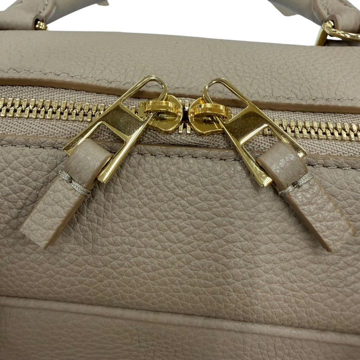 Great LOEWE Handbag Americana 28 Anagram-engraved grain calf 2-way shoulder bag