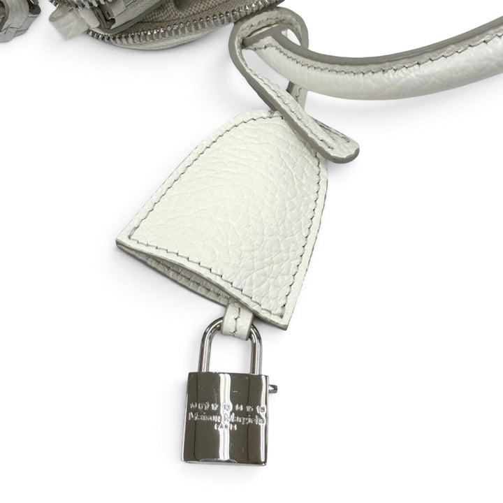 Great Maison Margiela 11 Shoulder Bag 5AC Mini white leather Women S56WG0082