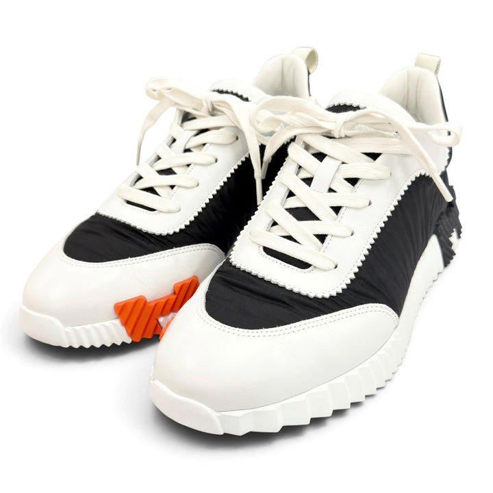 Great HERMES sneakers bouncing H logo, shark sole, two-tone black mens 41.5
