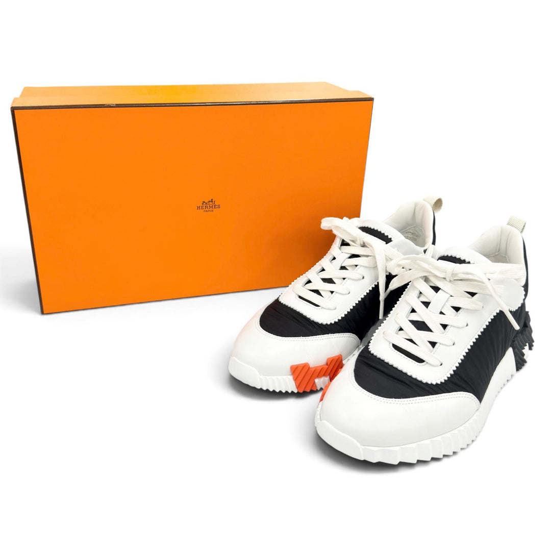 Great HERMES sneakers bouncing H logo, shark sole, two-tone black mens 41.5