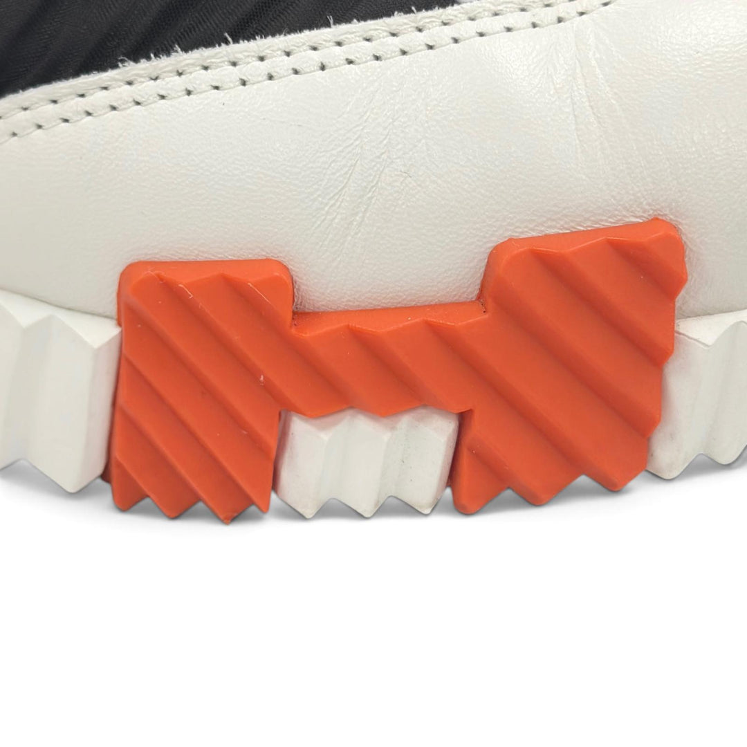 Great HERMES sneakers bouncing H logo, shark sole, two-tone black mens 41.5