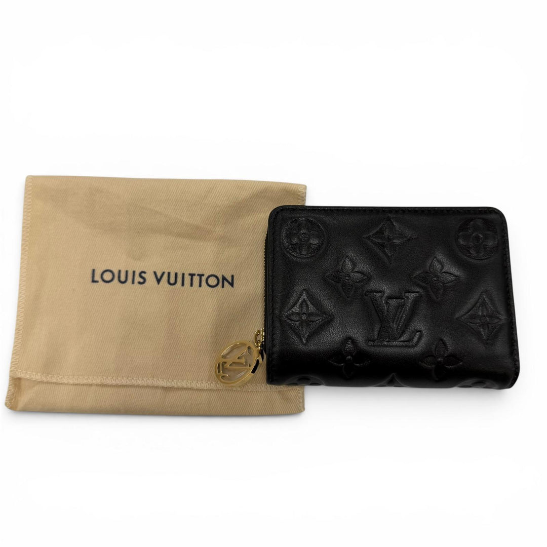 Excellent LOUIS VUITTON Coussin Portefeuille Lou monogram compact wallet M81599