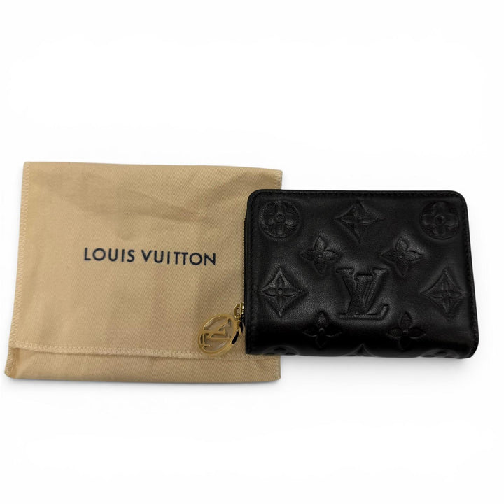 Excellent LOUIS VUITTON Coussin Portefeuille Lou monogram compact wallet M81599