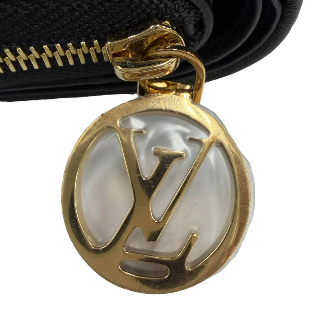 Excellent LOUIS VUITTON Coussin Portefeuille Lou monogram compact wallet M81599