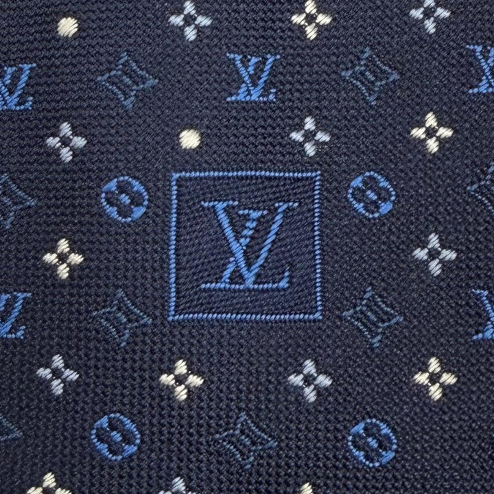 Excellent LOUIS VUITTON tie Monogram Gradient Dots 8cm Dark navy silk M76844