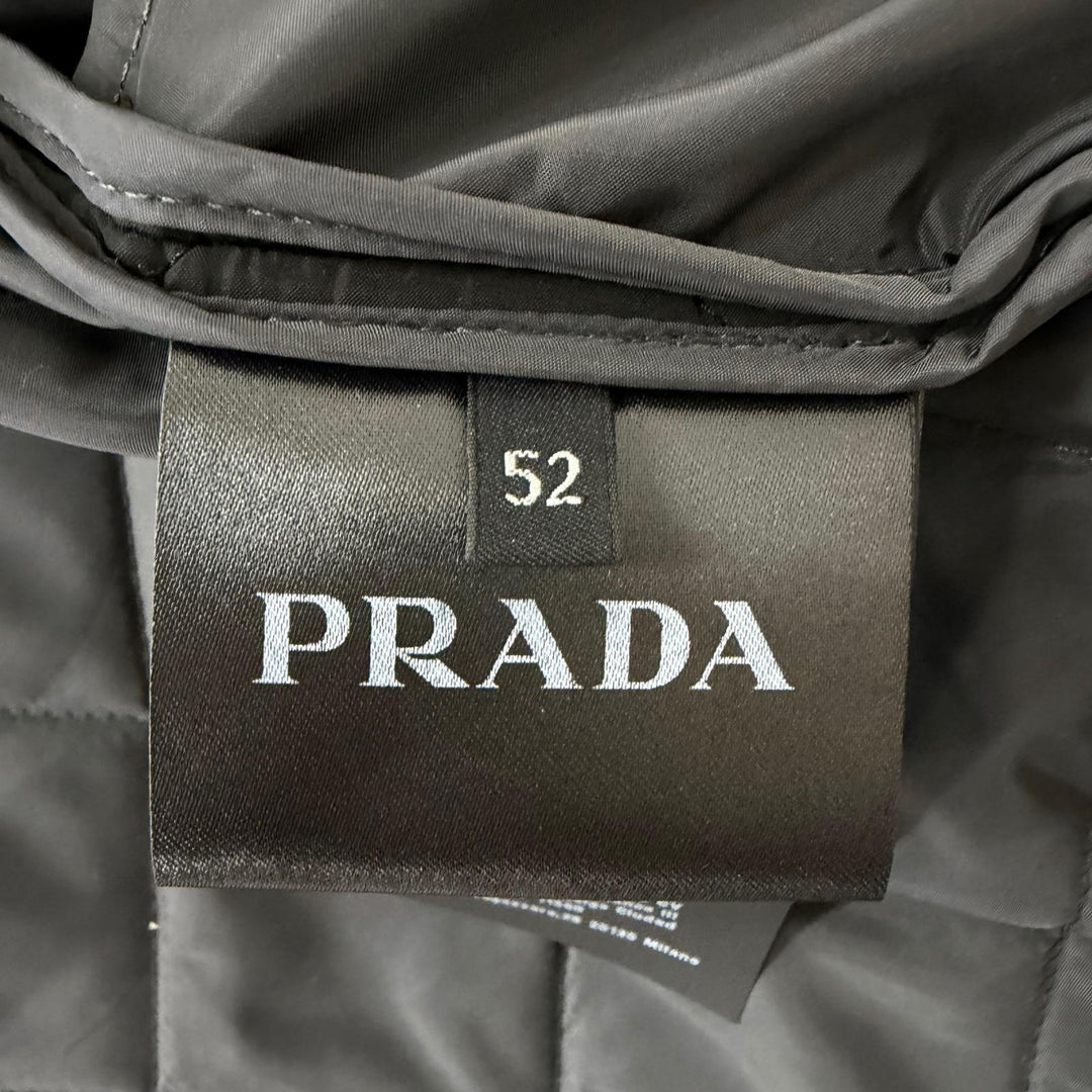 Excellent PRADA Blouson Triangle with logo hooded quilted jacket black