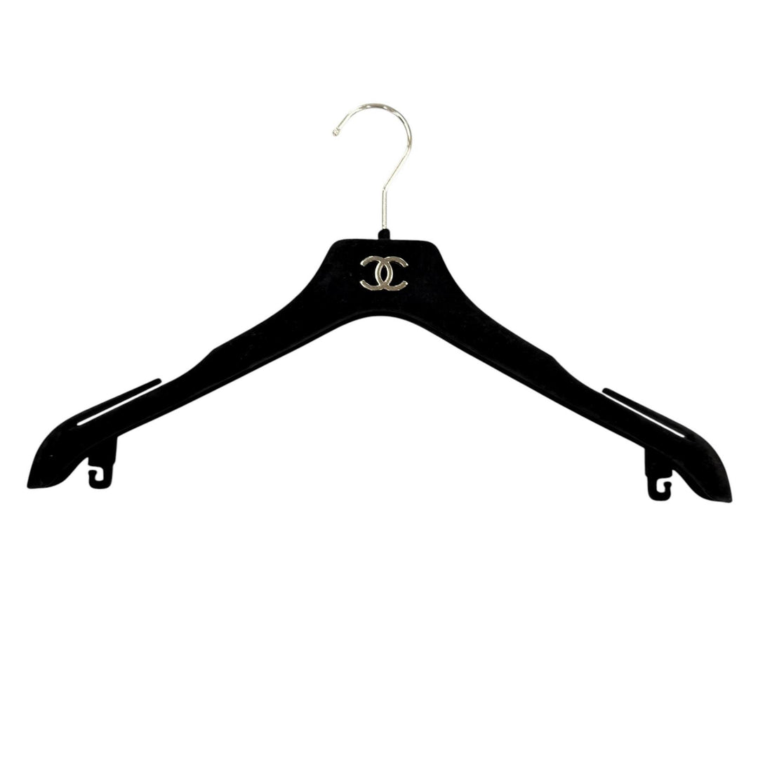 Great CHANEL blouse COCO MarkPattern black silk Women 40 P75261