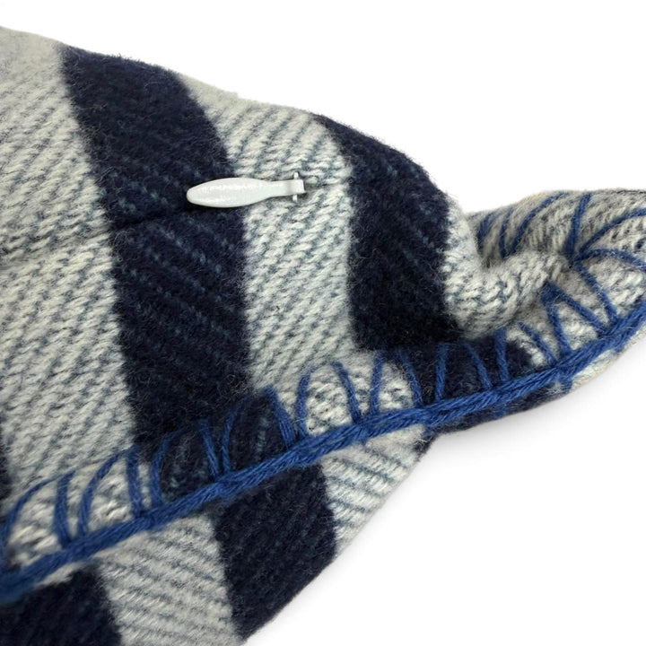 Excellent HERMES Itak 100% Merino Wool Jacquard Cushion Marin wool mens