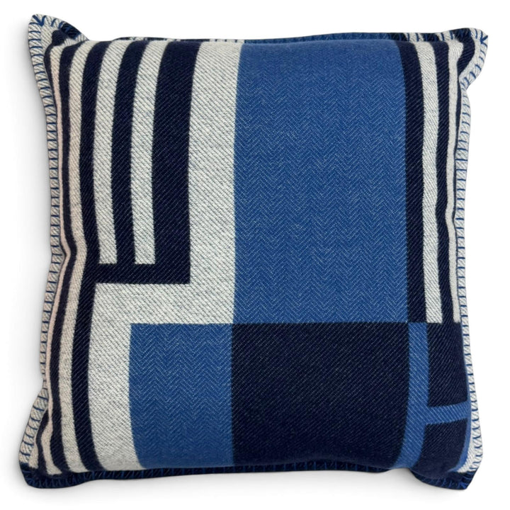 Excellent HERMES Itak 100% Merino Wool Jacquard Cushion Marin wool mens