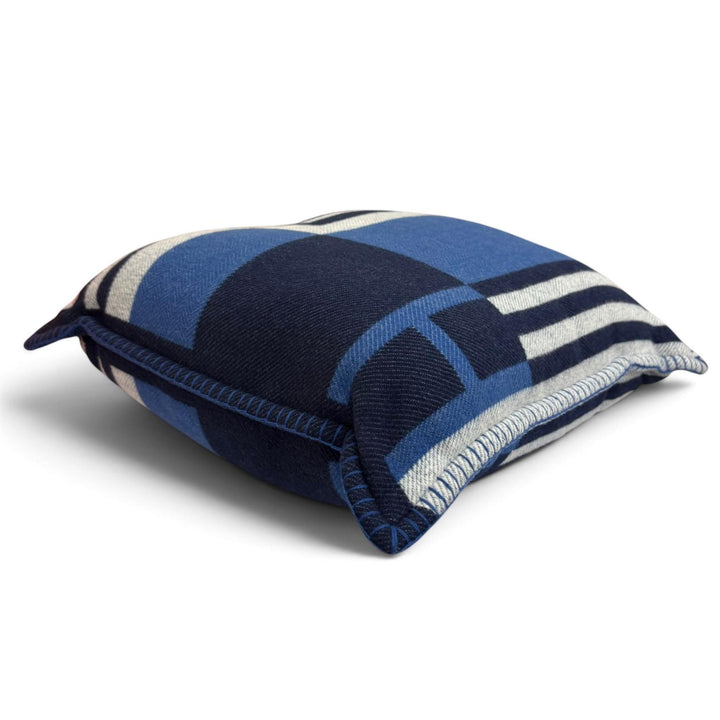 Excellent HERMES Itak 100% Merino Wool Jacquard Cushion Marin wool mens