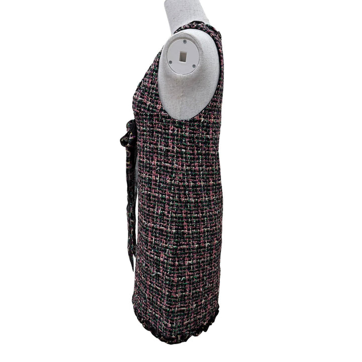 Excellent CHANEL one piece Tweed sleeveless top with silk logo ribbon 34 P60788