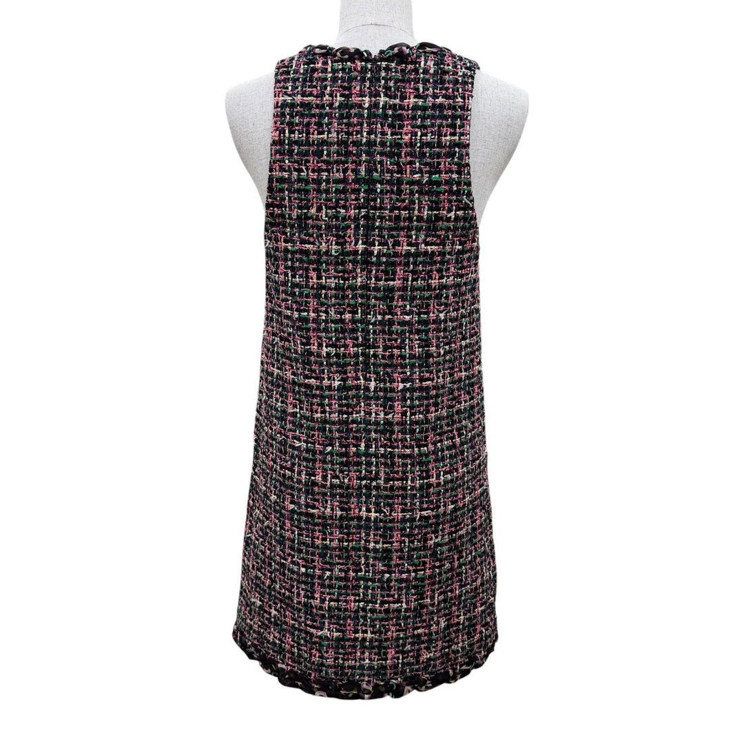 Excellent CHANEL one piece Tweed sleeveless top with silk logo ribbon 34 P60788