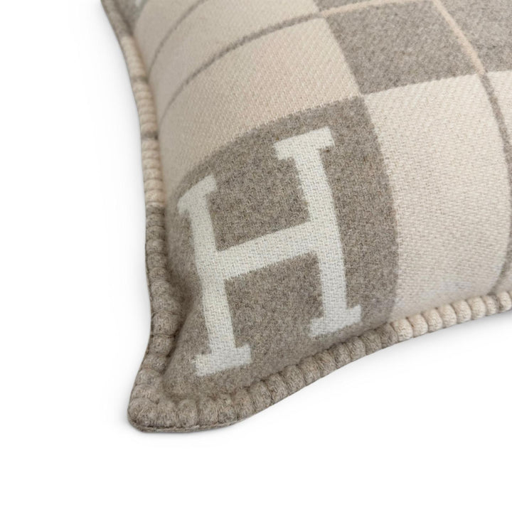 Pristine HERMES cushion Avalon 3 PM interior wool Women