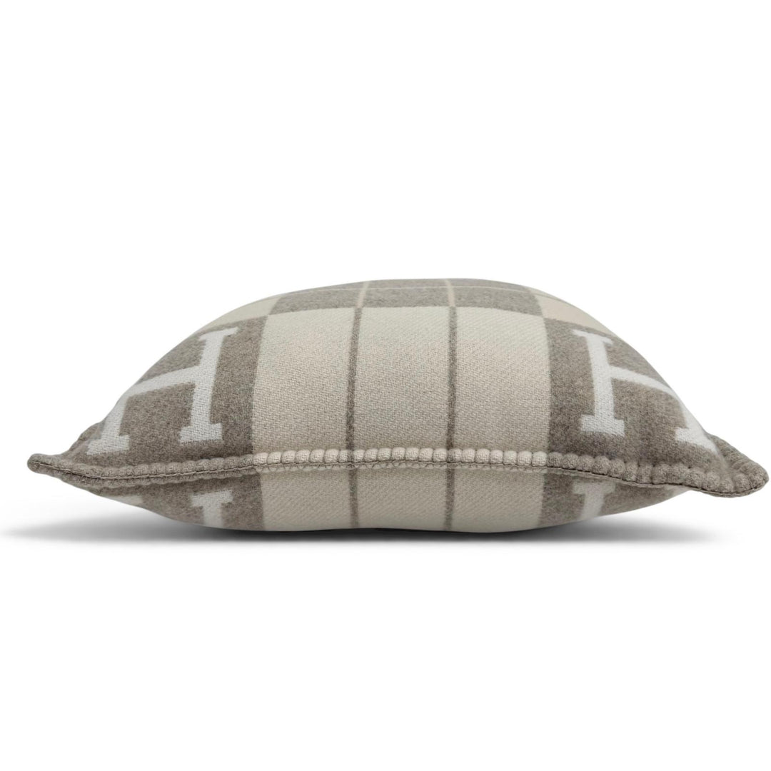 Pristine HERMES cushion Avalon 3 PM interior wool Women