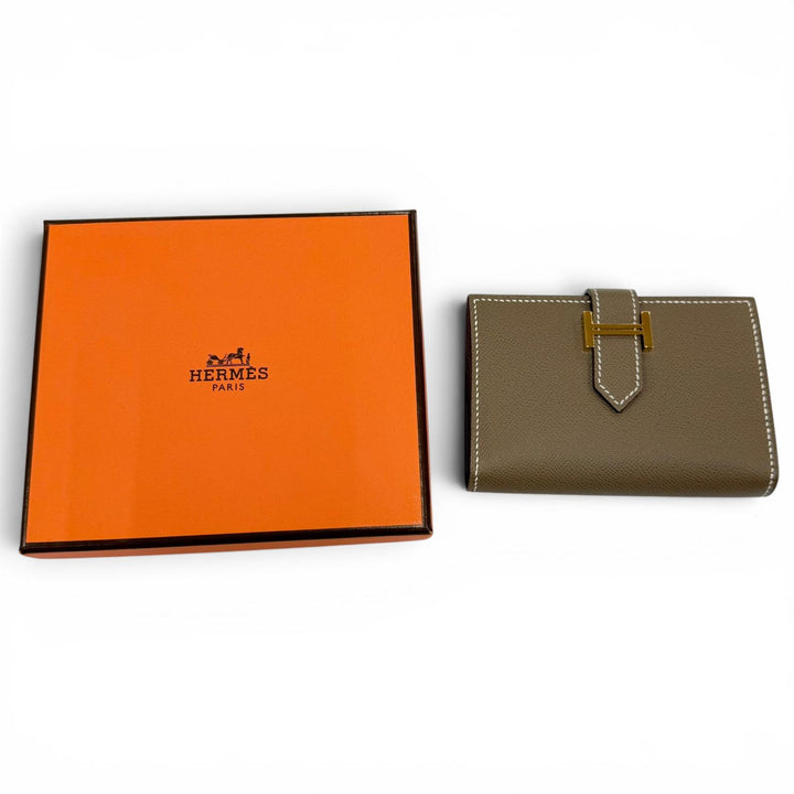 Excellent HERMES Card Case Bearn Mini Card Case Vaugham Leather Women