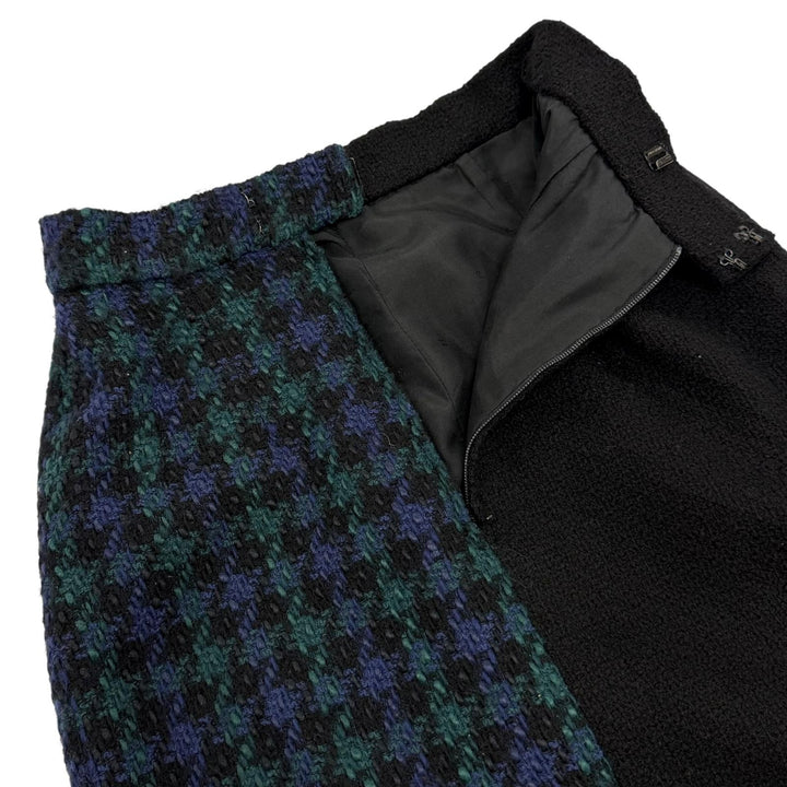 Excellent CHANEL skirt COCO Mark Gold Button Tweed Docking Skirt 36 20831