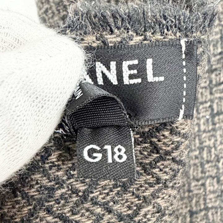 Great CHANEL Scarf COCO Mark all-over pattern Brown cashmere Women G18
