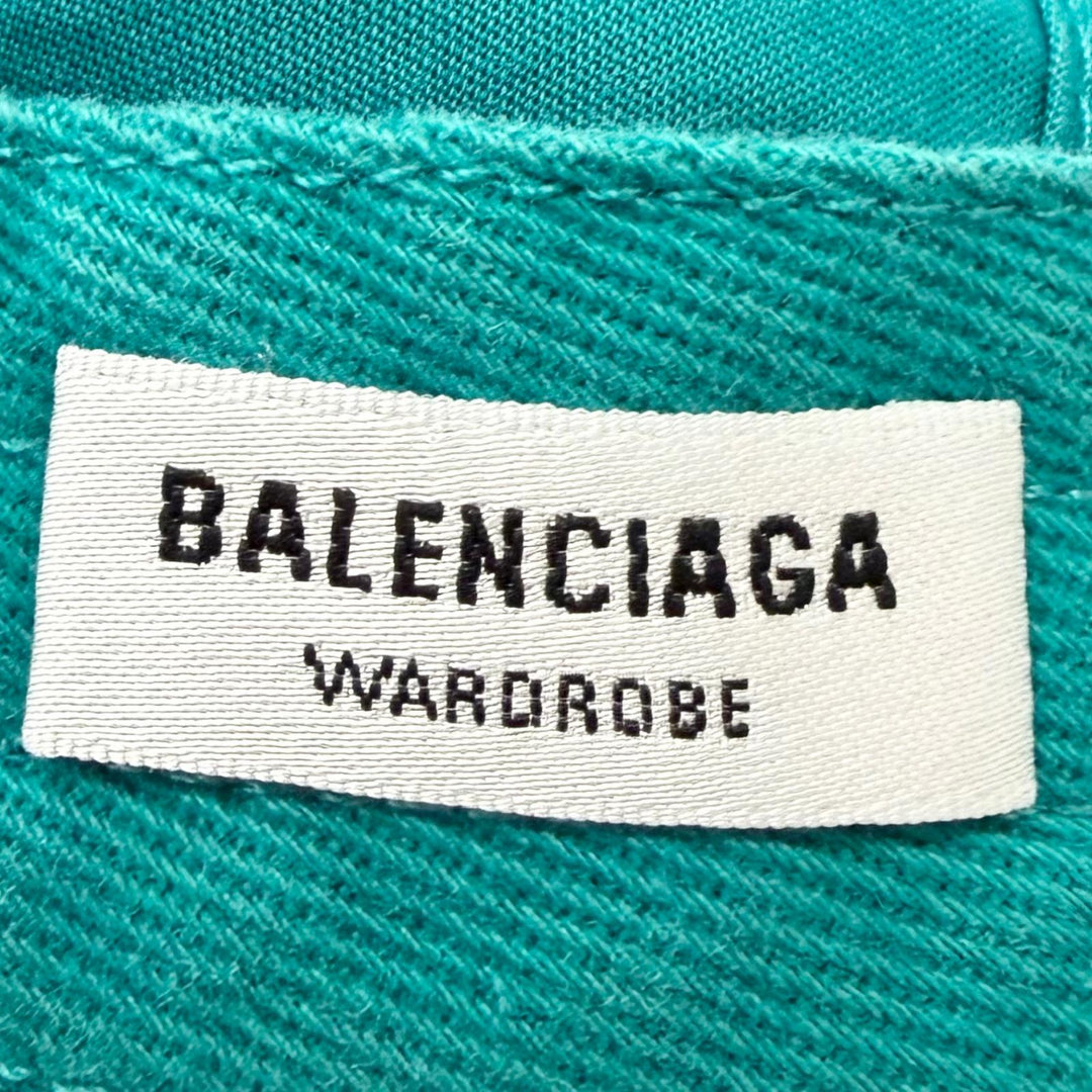 Great BALENCIAGA cap Logo embroidery, distressed finish
