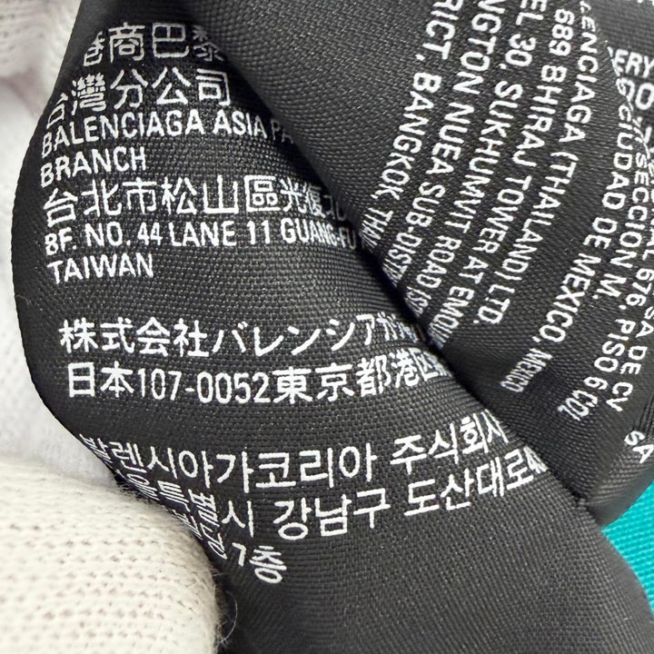 Great BALENCIAGA cap Logo embroidery, distressed finish