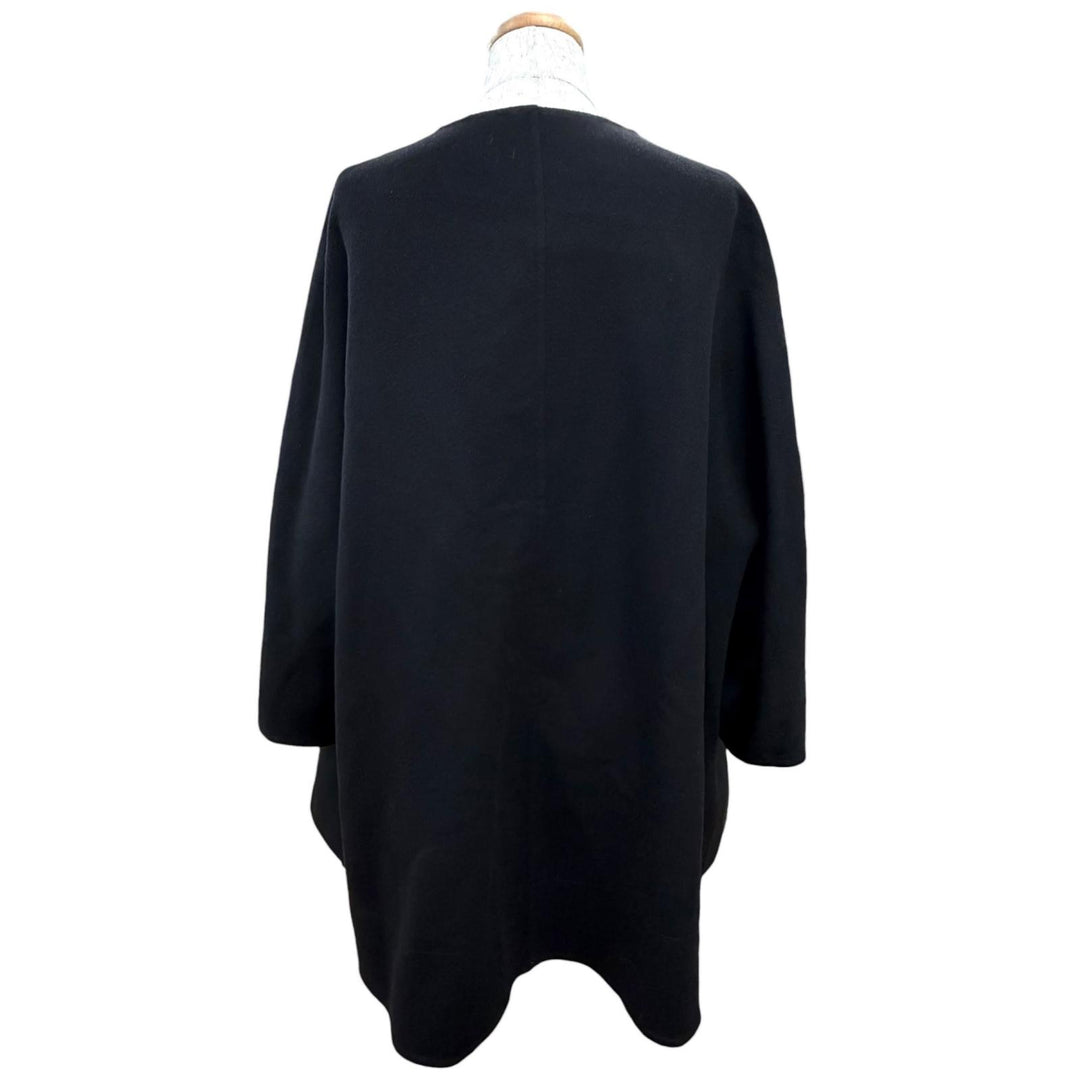 Excellent LOUIS VUITTON Silver design buttons, collarless coat black cashmere