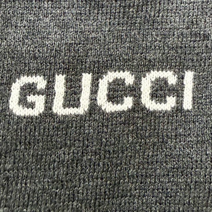 Excellent GUCCI sweater Intarsia logo Charcoal gray silk mens M 819421