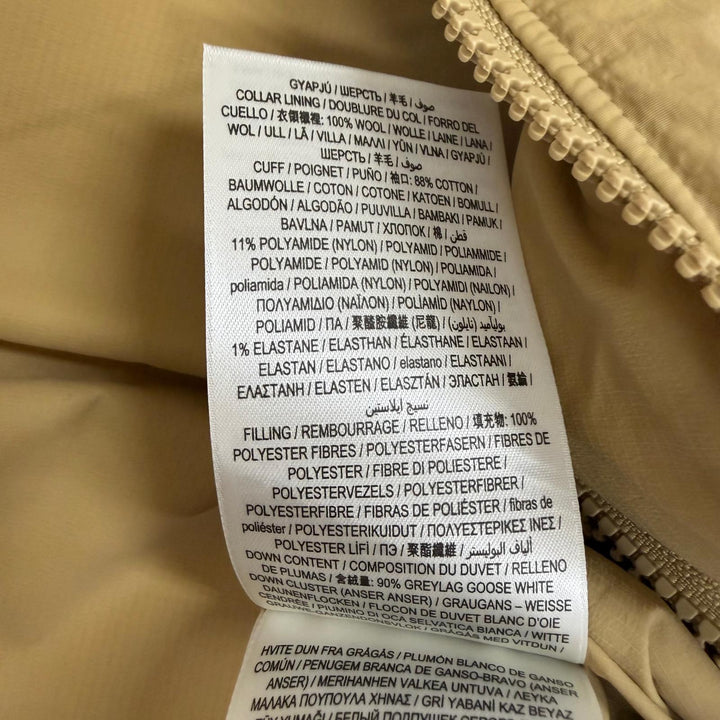 Great BURBERRY Down jacket Partially features Nova Check Pattern 2-way