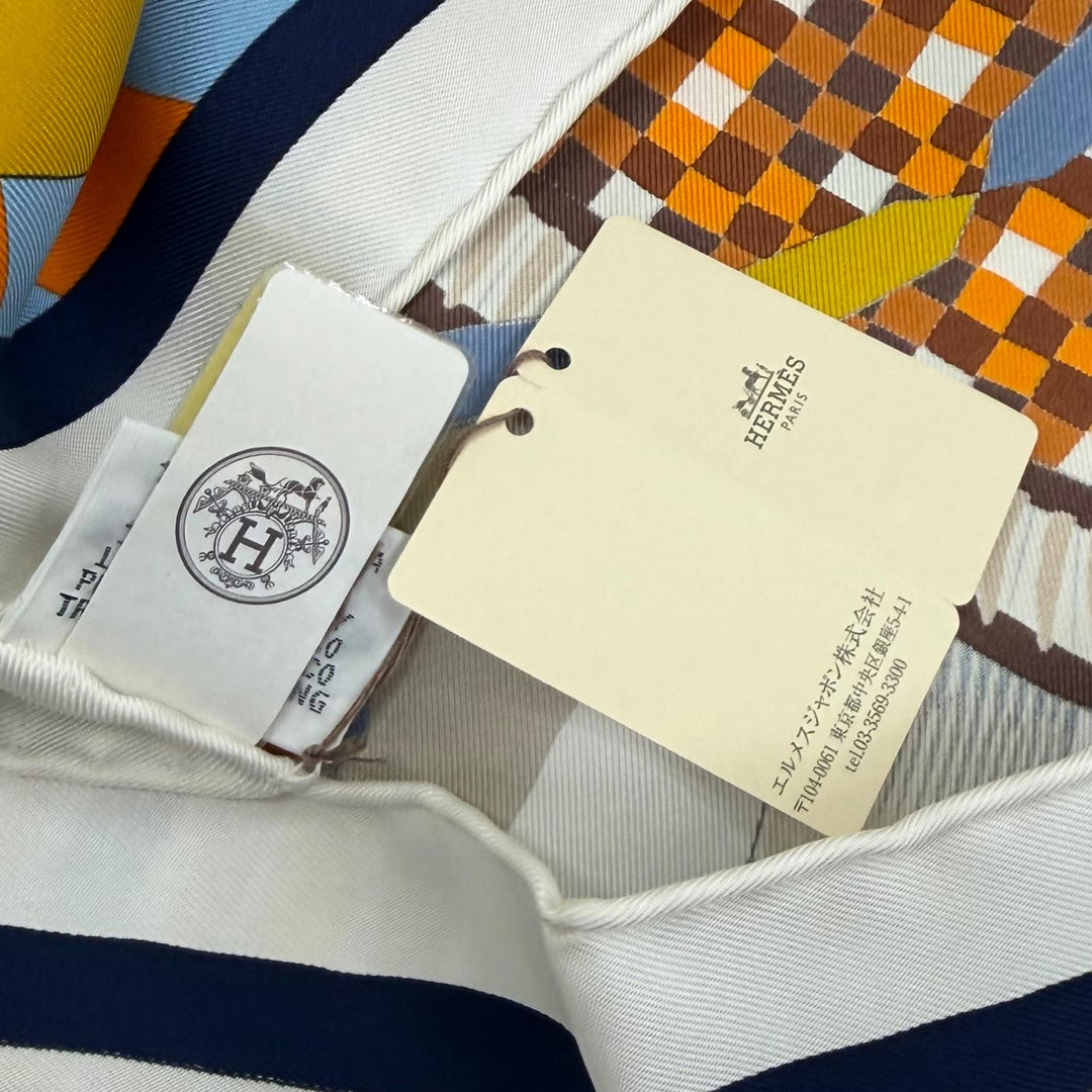 Pristine HERMES scarf La Selle Imaginaire The Imaginary Saddle silk Women