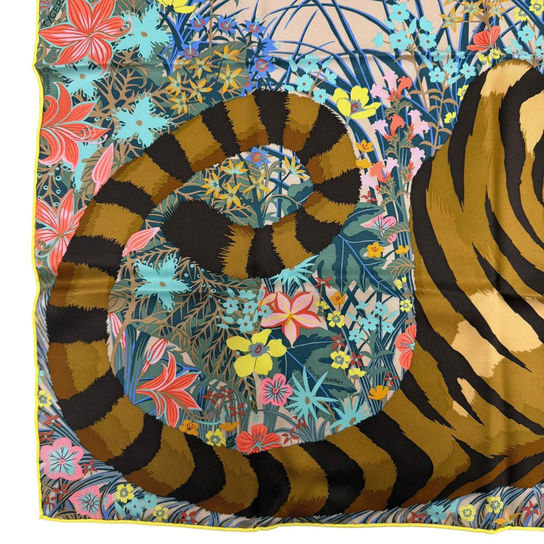 Pristine HERMES scarf Tiger Tiger multicolor silk Women
