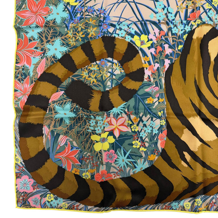 Pristine HERMES scarf Tiger Tiger multicolor silk Women