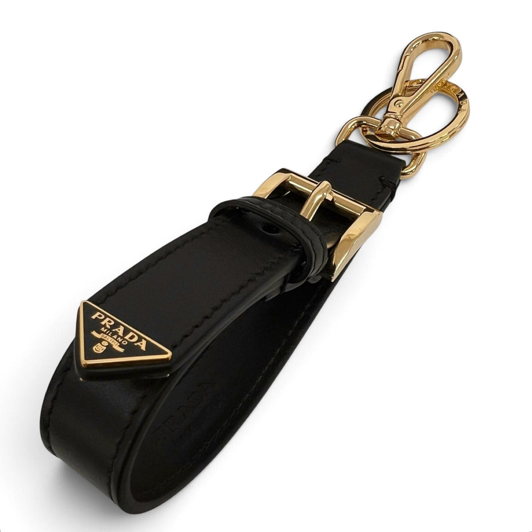 Excellent PRADA key ring Triangle Keyring with Logo black leather Women