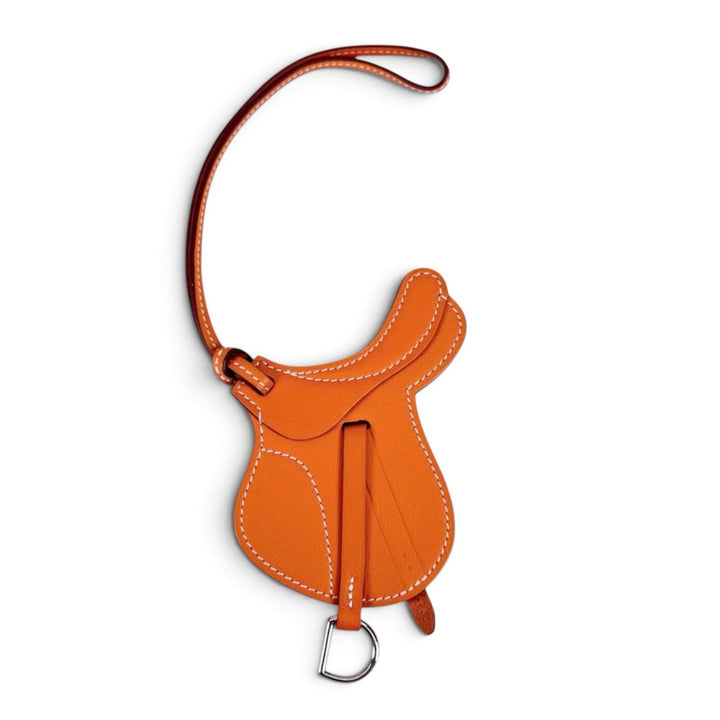 Pristine HERMES charm PaddockSelle Orange Vaux Swift Leather Women