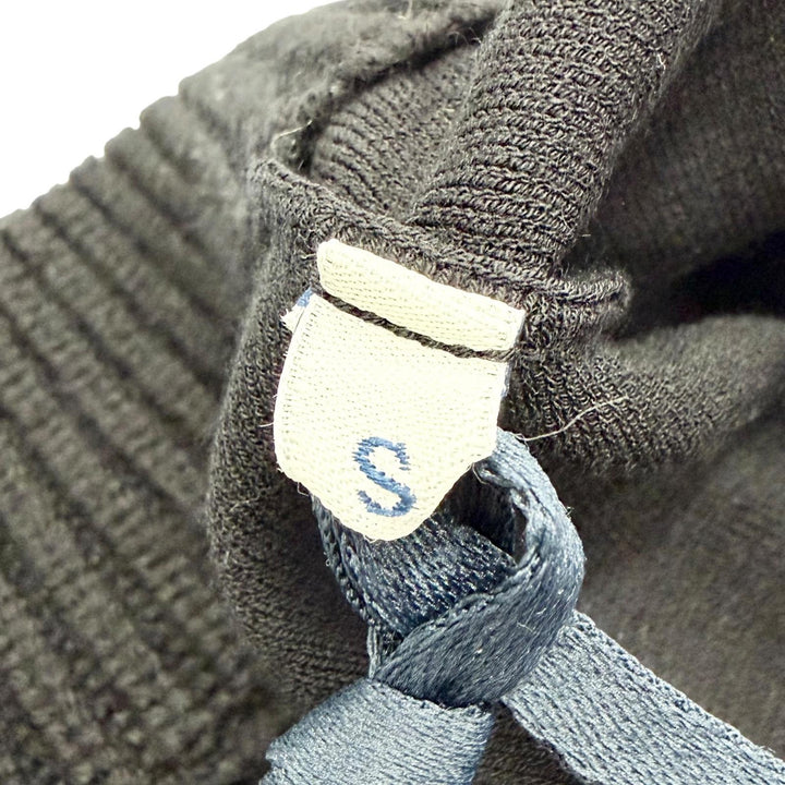 Pristine MONCLER one piece Logo patch, mini studs, knit top black S I20939L00004