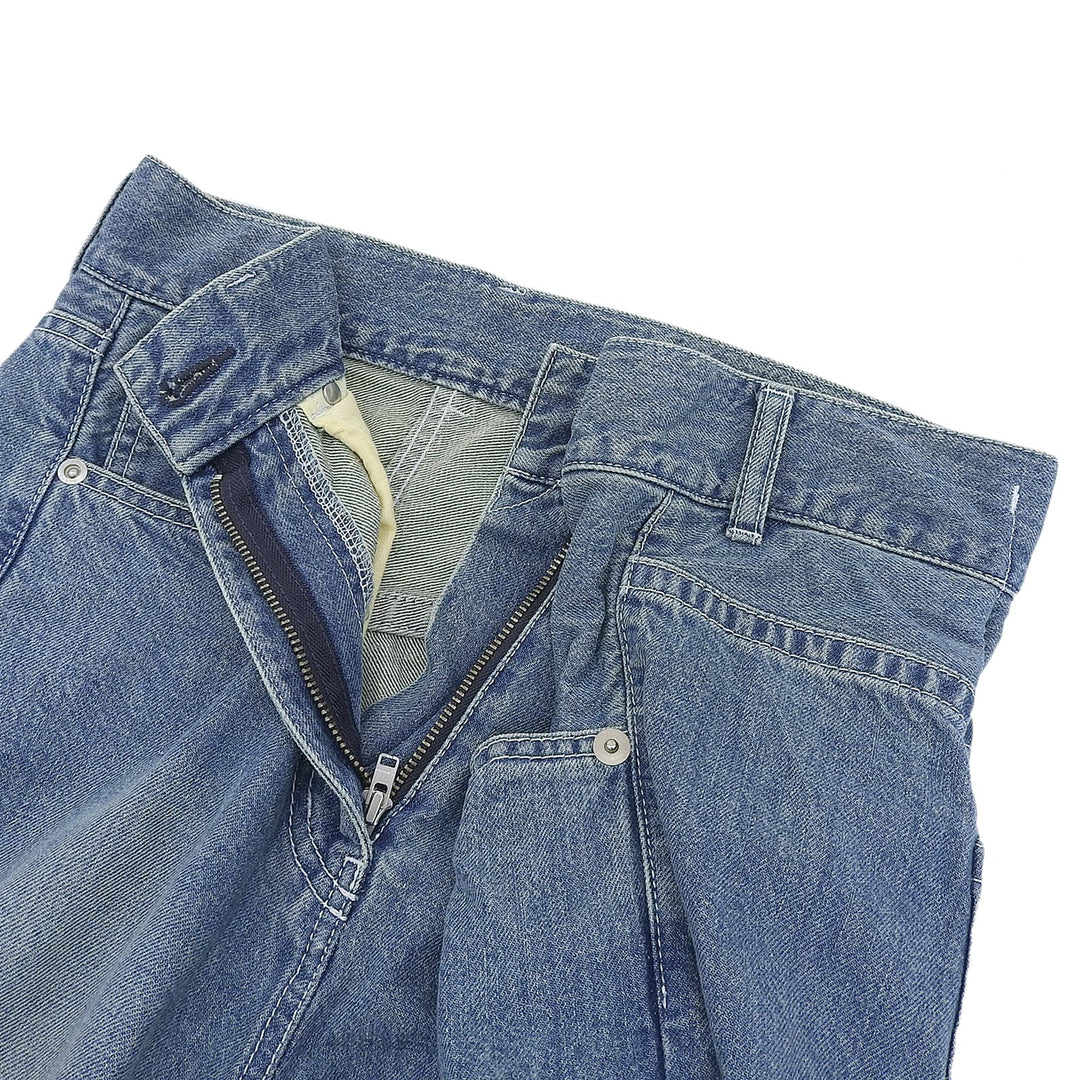 Great Sacai Denim pants Logo buttons, wide silhouette, cut-off. Women 20-05087