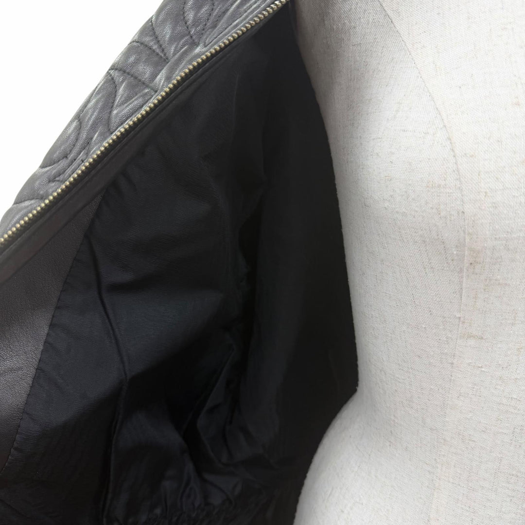 Great LOEWE coat Long length, zip-up, all-over print design, quilted leather. 42