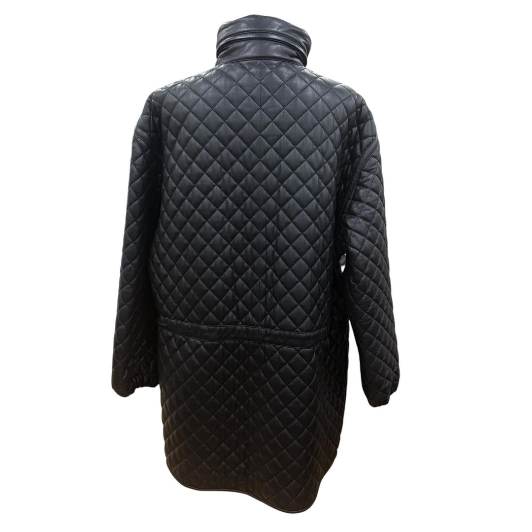 Great LOEWE coat Long length, zip-up, all-over print design, quilted leather. 42