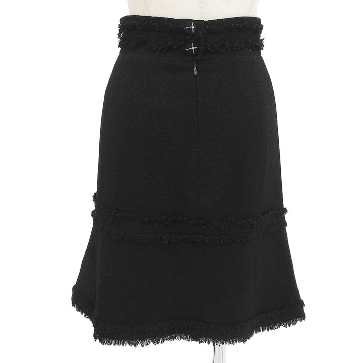 Great CHANEL skirt 100% silk lining, fringed tweed. Women 34 07A P31951V21840