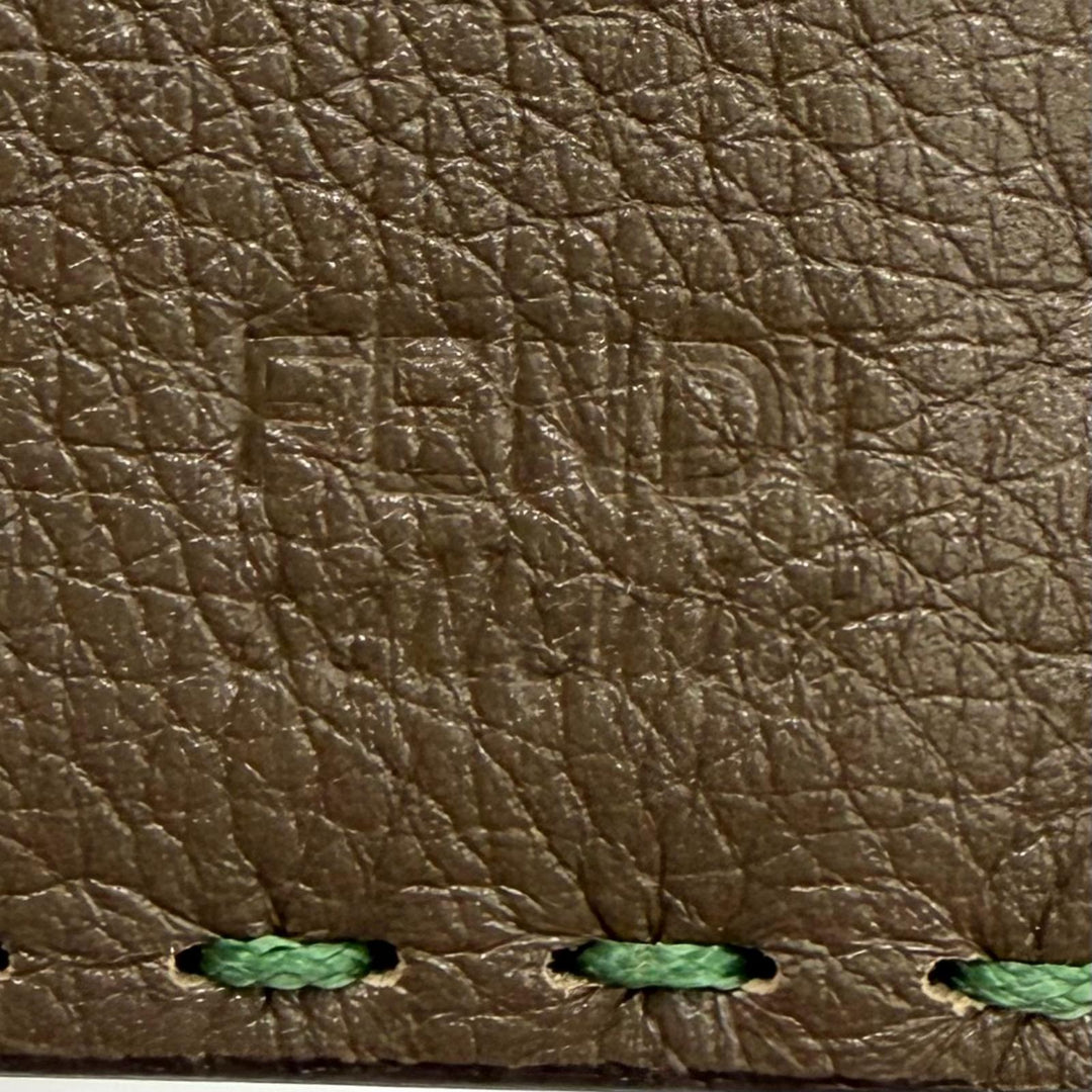 Pristine FENDI Bifold Wallet Fendi Selleria Bifold green leather mens 7M0193