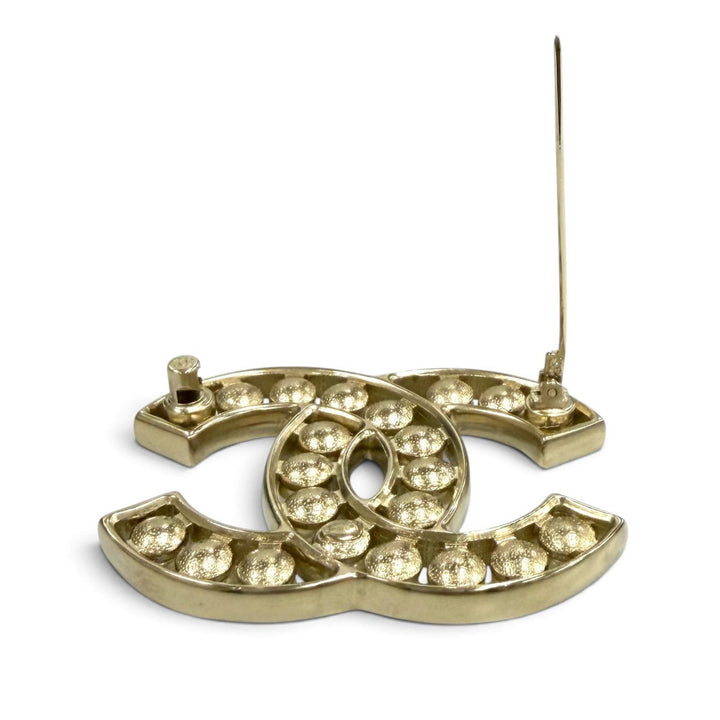 Excellent CHANEL Brooch COCO Mark Fake Pearl white Women B25V