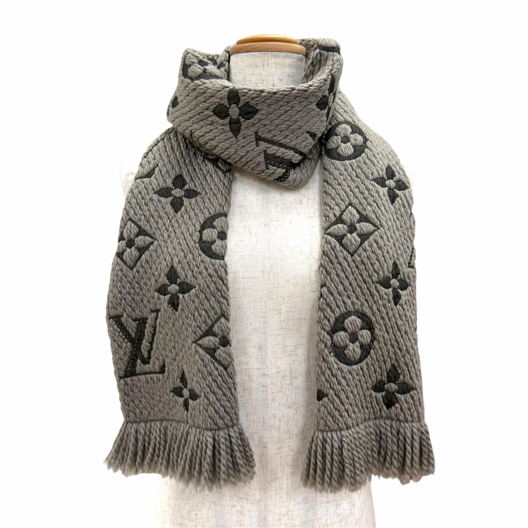 Great LOUIS VUITTON Scarf Escalp Logo Mania Monogram fringe wool Women M72242