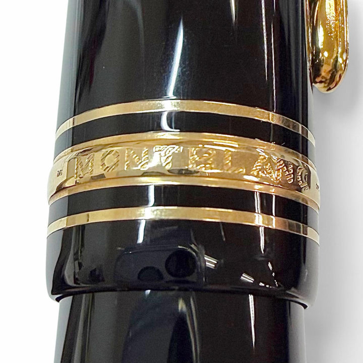 Great MONTBLANC fountain pen Meisterstück 149 white star black 18K mens