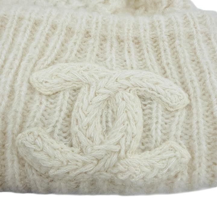Excellent CHANEL Knit cap COCO Mark embroidered beanie Ivory cashmere Women